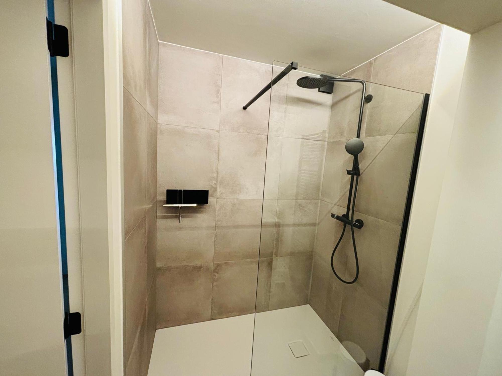 Appartement Hip En Lichtrijk Vlakbij Het